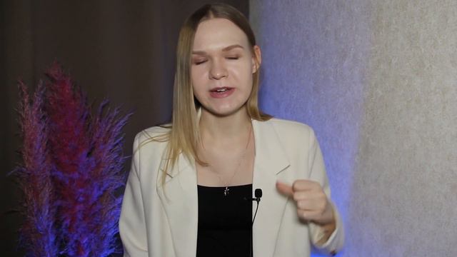 Феномен Саши Митрошиной. Как заработать 100 МИЛЛИОНОВ за день? смотреть онлайн