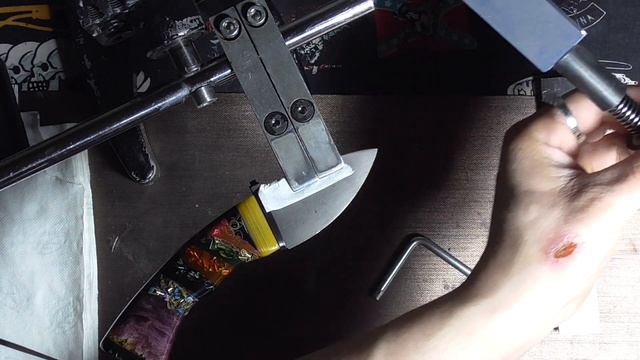 Изготовление ножа из стали (полотно мех. пилы)3.0 смотреть онлайн