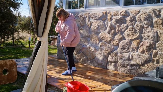 ОНИ ПОКАЖУТ СВОЕ ИСТИННОЕ ЛИЦО / Я САМА СЕБЕ УЖЕ НАДОЕЛА ... смотреть онлайн