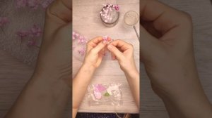 Лепили элементы махровой сирени.mp4