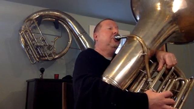 Boris Grigoriev Tuba Study No 76; William Pemberton, tuba смотреть онлайн