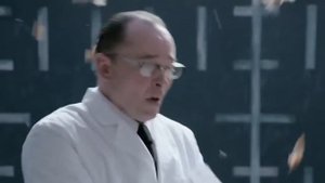 Продолжение рекламы с курицей ответ Mercedes от Jaguar)