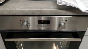 Духовий шкаф Electrolux