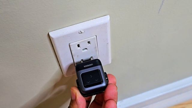 65W Fast Robot Charger for your iPhone or Samsung Smartphones! (by UGREEN) смотреть онлайн