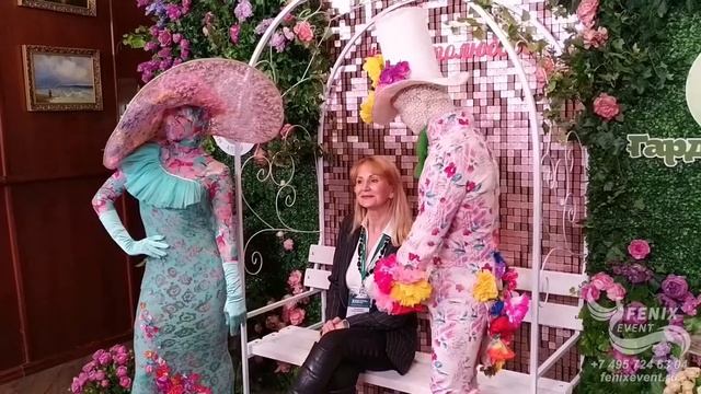Артисты на встречу гостей на свадьбу, юбилей и корпоратив в Москве - подарок женщинам на 8 марта