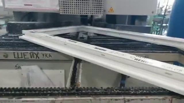 Автоматическая сварочная зачистная линия для производства пластиковых окон STURTZ #obbu.ru смотреть онлайн