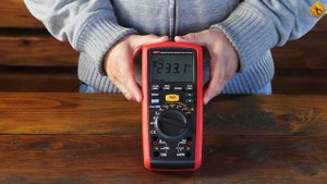 UNI-T UT505A Handheld Insulation Resistance Tester