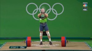 Lithuanian weightlifter celebrates bronze