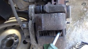 Заклинили тормоза на Приоре и не смог запустить Mitsubishi Lancer