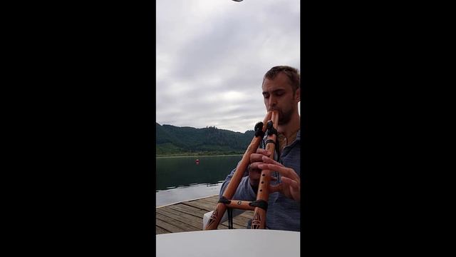 Double Flute in E смотреть онлайн