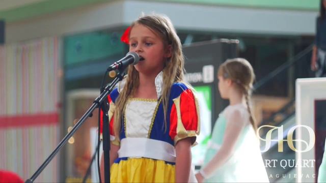 Snow White смотреть онлайн