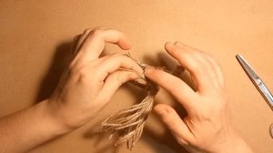 ЛОШАДКА -  простые поделки с детьми.
