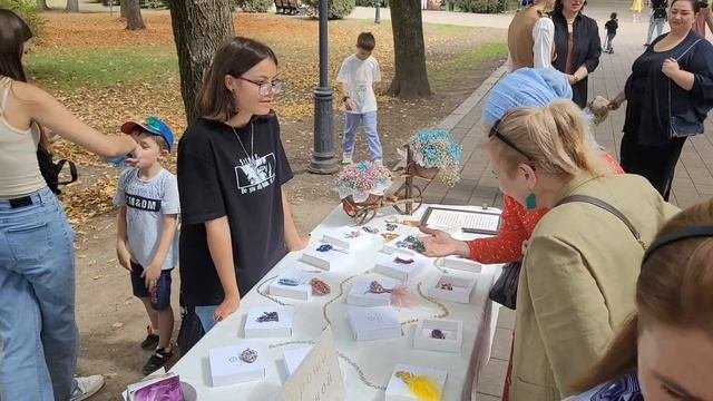 Фестиваль Цветов г Нальчик Площадь Согласия 17.09.22. к 100 летию КБР Festival' Tsvetov G Nal'chik