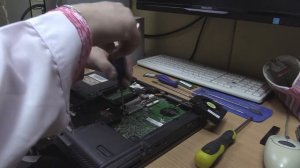 Обслуживание и прокачка ноутбука: Acer Extensa 5220-050508Mi. Выпуск 138.