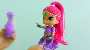 София играет с Куклами Шиммер и Шайн и наряжается Принцессой на Праздник