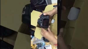 Unboxing Camera Cannon 2000d