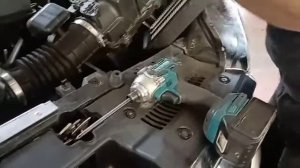 Замена воздушного фильтра Honda CRV 2019 своими руками