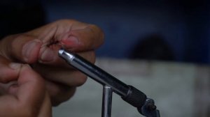 РАБОЧИЕ мушки на хариуса из ШВЕЙНЫХ НИТОК своими руками