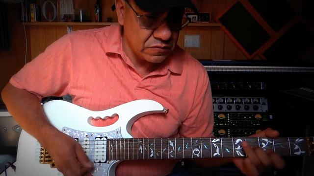 IBANEZ STEVE VAI JEM 7 смотреть онлайн