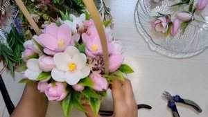 Сборка букета из крокусов от Emerald  molds в корзине! Мыловарение.