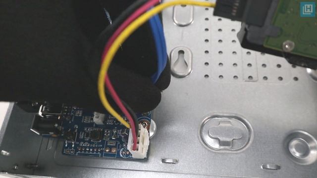 Инструкция по подключению и установке жесткого диска в видеорегистатор смотреть онлайн