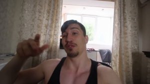 Как Научиться СТОЯТЬ на РУКАХ за 1 ДЕНЬ! С 0 до 10 СЕКУНД!!