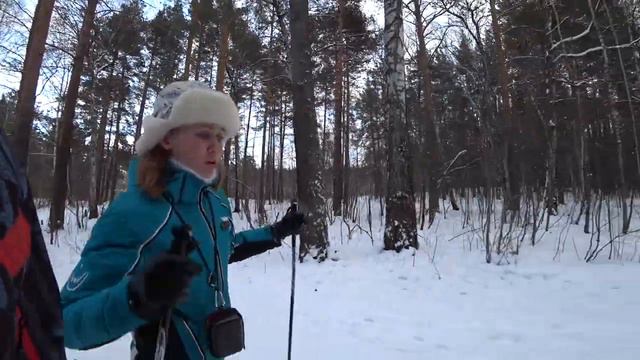 VLOG.Катаемся на лыжах. Падения и панические страхи! Полная жесть))