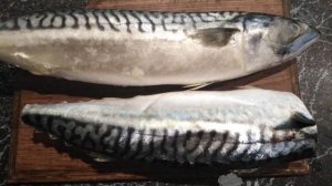 Скумбрия в томатном соусе с овощами в мультиварке