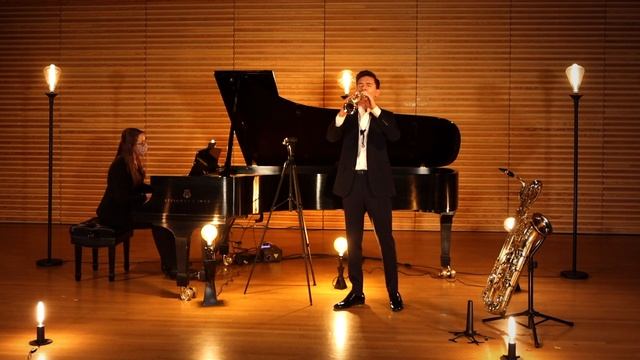 Piazzolla - Oblivion on baritone and soprano saxophones смотреть онлайн