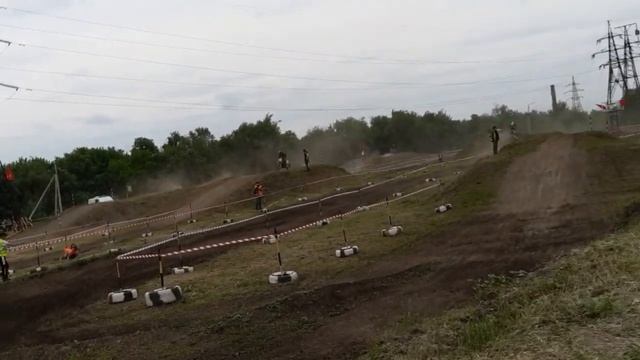 Заезд класса «Новичек ».Этап по мотокроссу г. Луганск 22.05.2021 смотреть онлайн