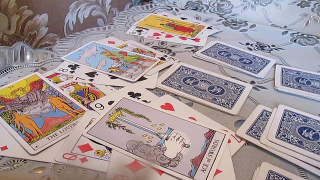 Крестовый король! Где находится? С кем? и Чем занят? смотреть онлайн