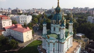 Облет Андреевской церкви в Киеве 4K