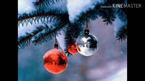 Песня караоке ,,Пока часы двенадцать бьют''