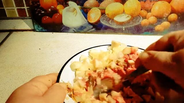 Кабачки фаршированные утиным фаршем.