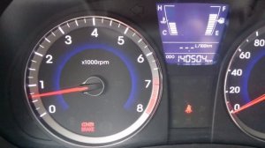 Компрессор кондиционера запускается и отключается через 10-15 секунд на 1 скорости обдува.