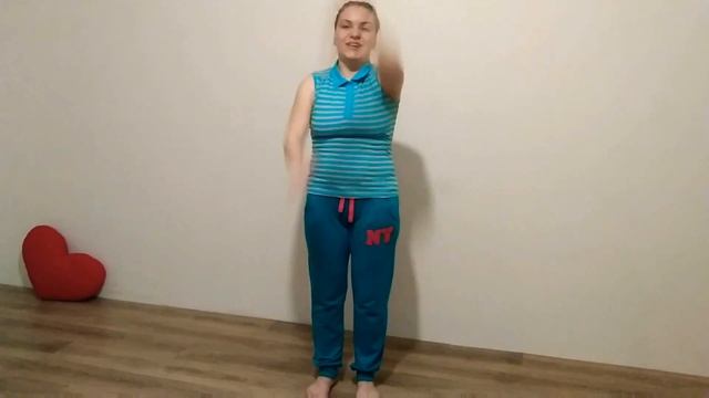 Тренировка. Как я занимаюсь спортом дома смотреть онлайн