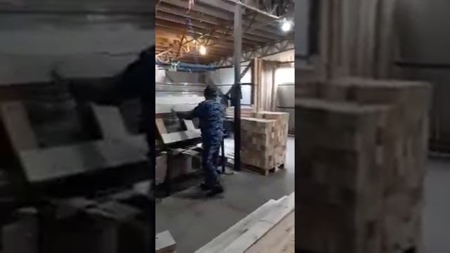 Как сделать деревянный поддон за 45 секунд?