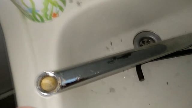 Смесители Zerix . Течь излива гусака. смотреть онлайн