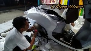 wrapping scoopy prestige 2021 warna tranparan/ bening bahan oracal 651 / 000 matt/ dop.