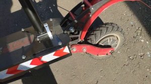 Штатная подвеска электросамоката, почему ее стоит менять.