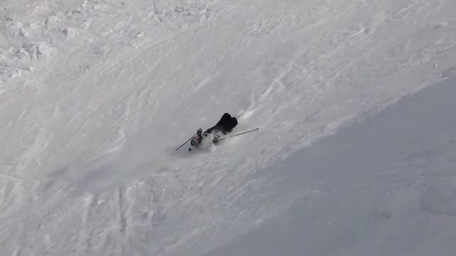 Черная трасса падение на лыжах смотреть онлайн