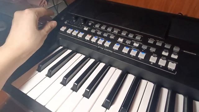 Yamaha psr-sx 600. деление клавиатуры ( splir). Клавиатура из 3-х частей.