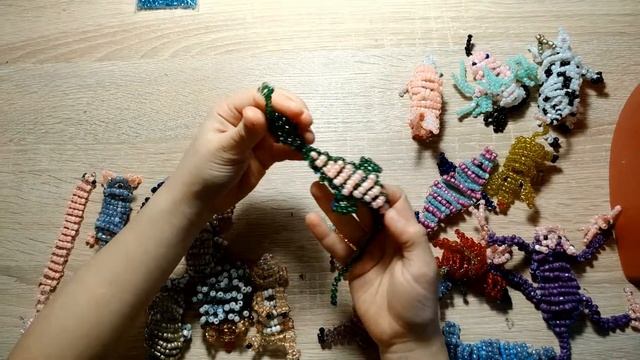 Коллекция фигурок из бисера Алисы Пелых - поделки своими руками смотреть онлайн