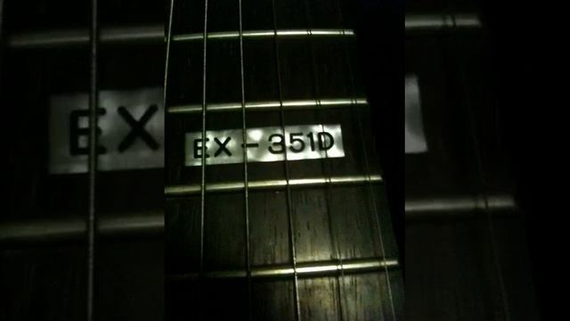 ESP LTD EX 351D Chrome Diamond Plated Steel Guitar смотреть онлайн