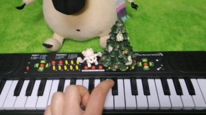 В лесу родилась ёлочка.