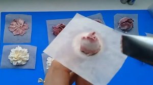 Цветы из белково - масляного крема  (итальянская меренга)