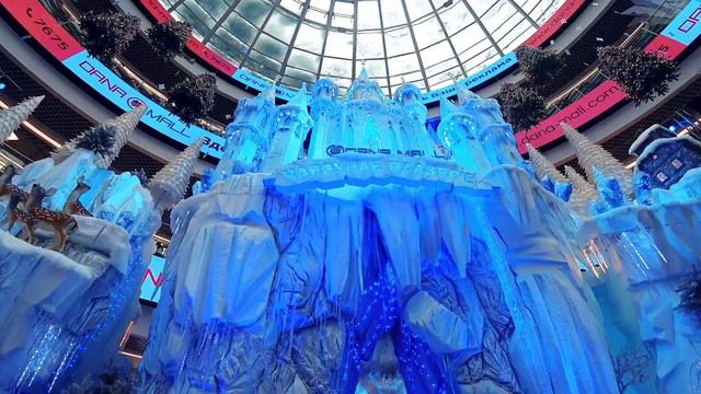 Новый год в Беларуси! Сказочная ёлка в Минске Дана Молл Dana Mall смотреть онлайн