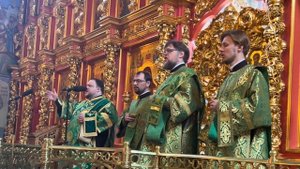 ДО МУРАШЕК!!! Символ веры. Киевский. Исполняет диаконский состав Введенского храма на Рязанке.