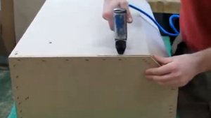 Работа обивщиков мебели и швей на мебельной фабрике.Польша.#6