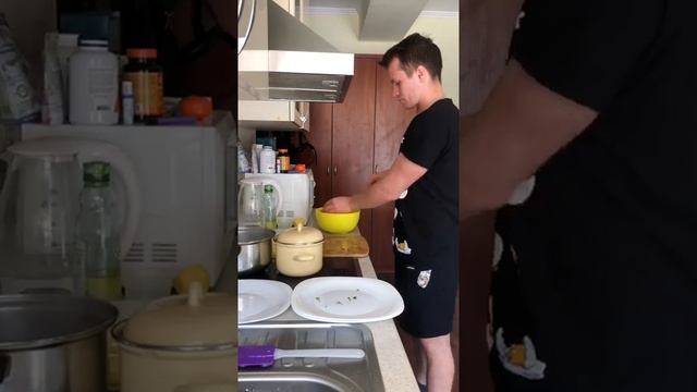 БУЛГУР С ЯЙЦОМ ПАШОТ И ЗЕЛЕНЬЮ | Рецепт от ресторана RED FOX | ЮРИЙ КОСТОРЕВ смотреть онлайн